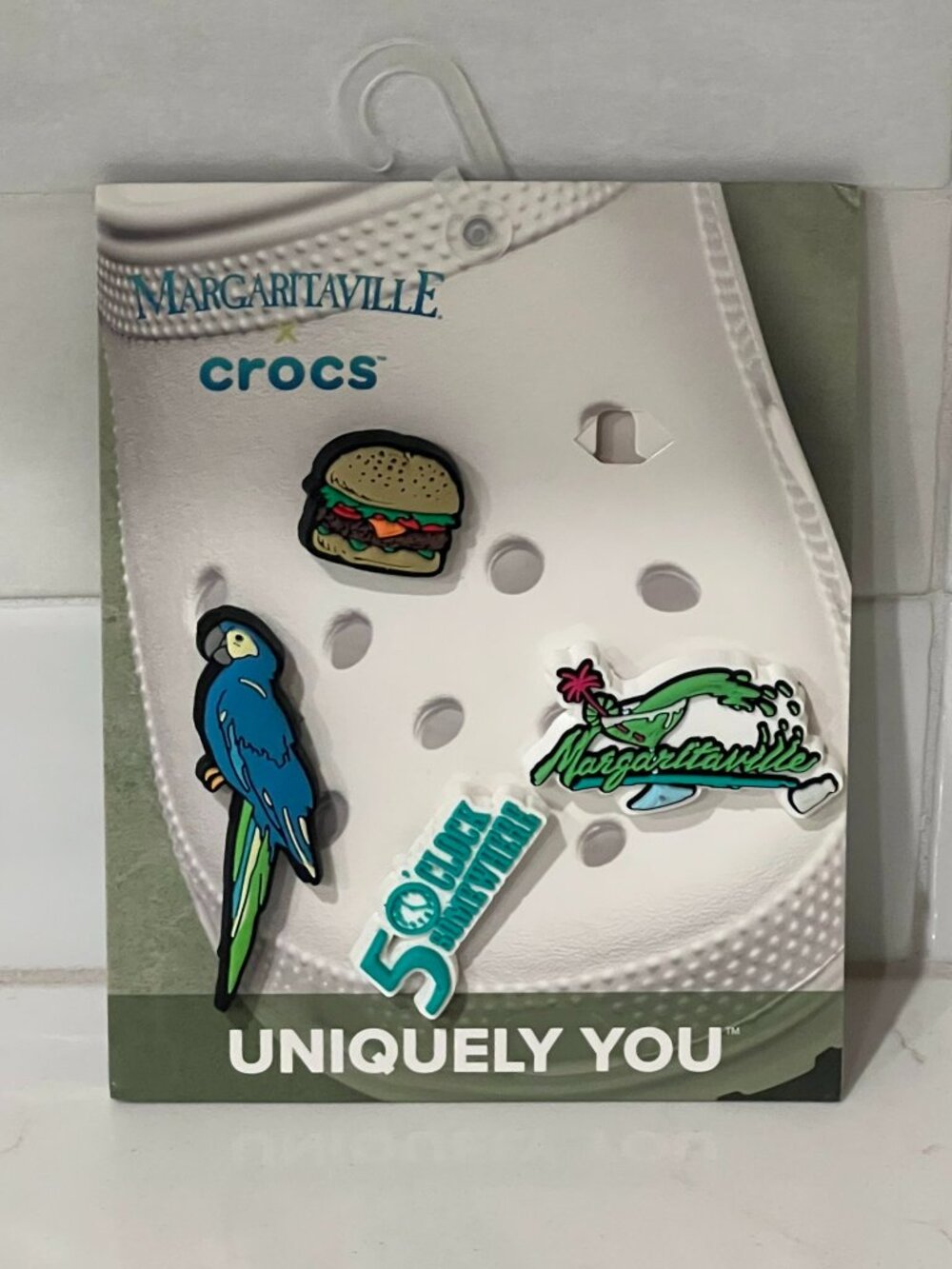 Authentic CROCS MARGARITAVILLE Jimmy Buffett Jibbitz Charms 4-Pack Parrot New